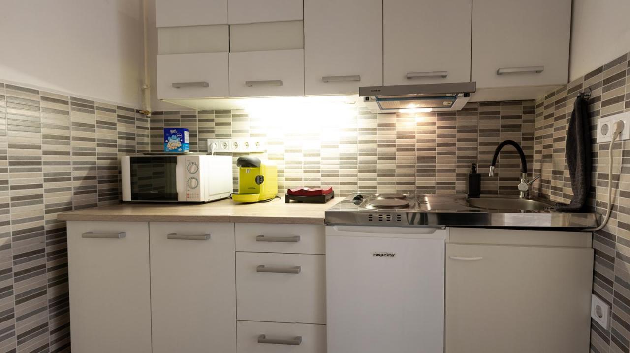 Best Neighbour Apartment Boedapest Buitenkant foto