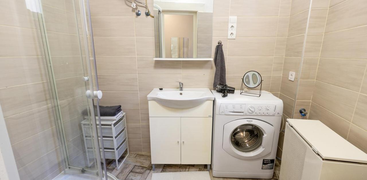 Best Neighbour Apartment Boedapest Buitenkant foto