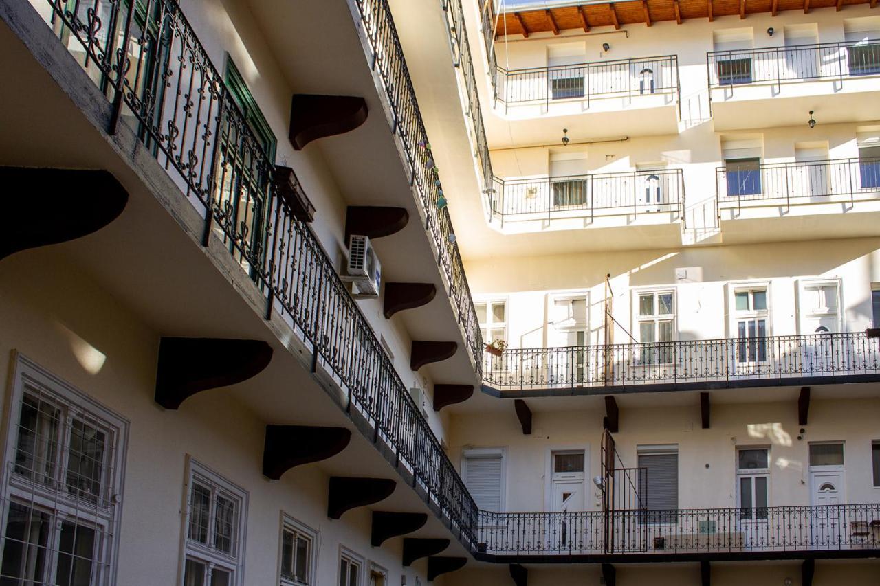 Best Neighbour Apartment Boedapest Buitenkant foto
